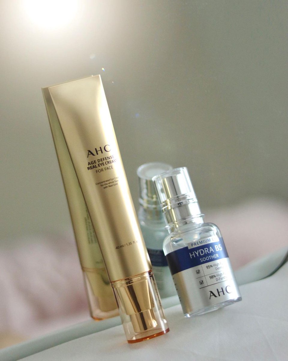 HermoMYOfficial's tweet photo. Get dewy, radiant and revitalized skin with AHC's exclusive 10-hyaluronic acid and Hya-Drone technology today π¦ and enjoy up to 30% OFF Brandwide + Freebie + Top Shopper Prize! β¨
πΈ : @dongdongcys
#HermoMY #YourBeautyYourWay #AHC π https://t.co/mOOEW1kCQl