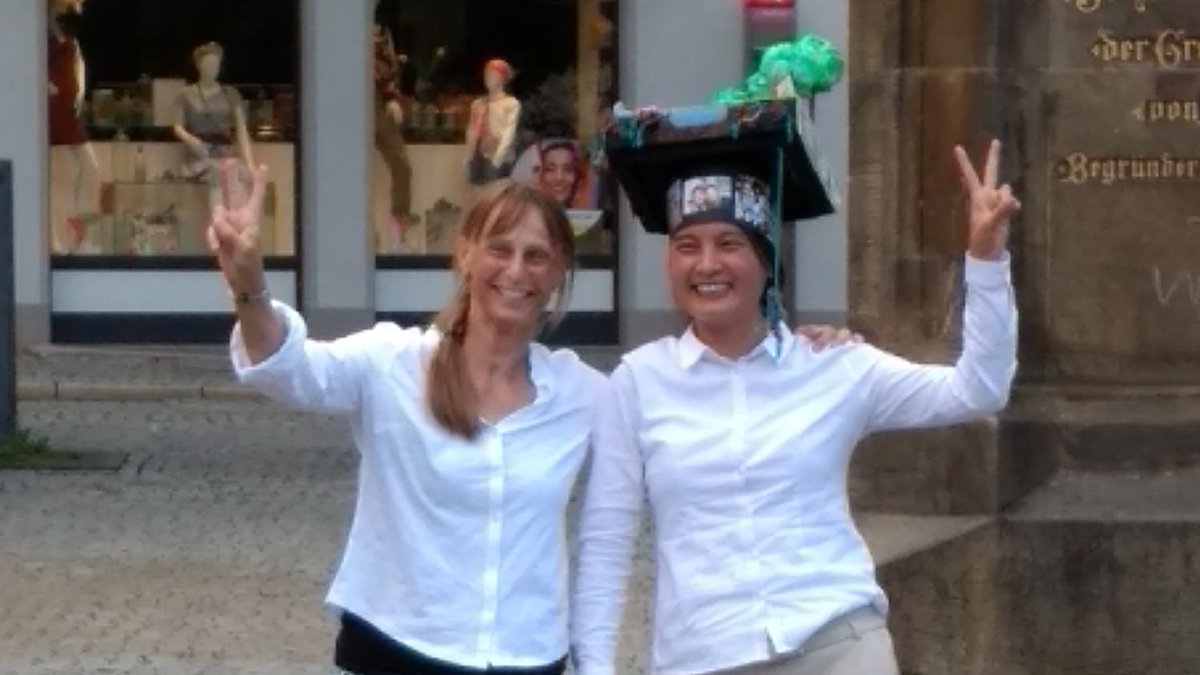kuesel_lab's tweet photo. Congratulations to Dr. @Qianqian_Li_307 for successfully defending her #PhD thesis on iron cycling #bacteria this Tuesday @UniJena! #PhDlife https://t.co/Sd4VSeOnHd