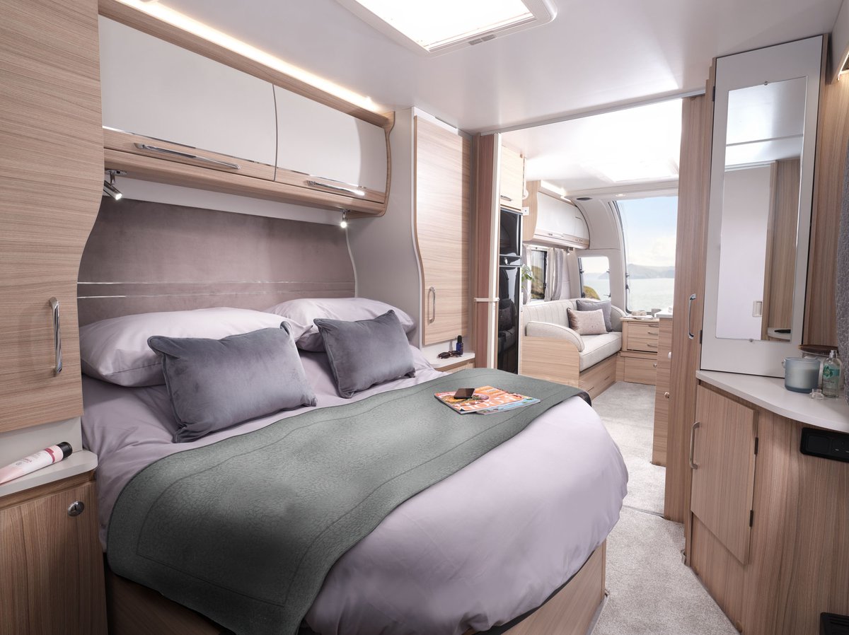 Bailey of Bristol tweet media