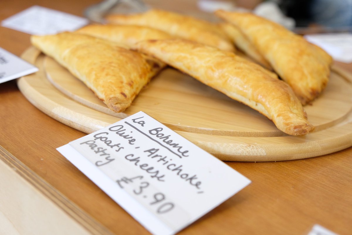 FindhornBayArts's tweet image. We have pastries, salads, frittata and smoothies!! Plus our usual selection of delicious cakes, fresh bakes, coffee and fresh fruit and veg. YUM! Come on down!

#shoplocal #scotlandloveslocal
#forresloveslocal #makingcreativethingshappen #moray #forres #findhorn