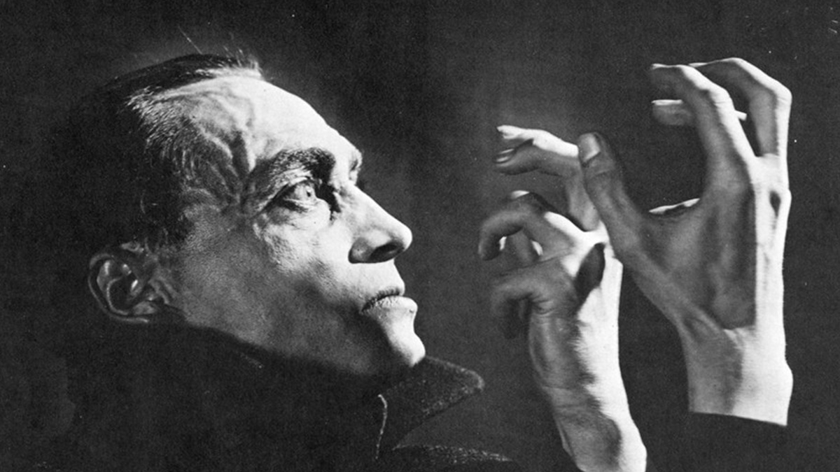 JBHorrorShow's tweet photo. Años rogando a editoriales por "Las manos de Orlac", de Maurice Renard, y al final ha sido @edicionesiruela la que ha dado el campanazo. Ya podemos disfrutar de una de las novelas clave en la Ciencia-Ficción de Terror sobre Mad Doctors y trasplantes contra natura. Gracias! https://t.co/dYPnuFQ3xH
