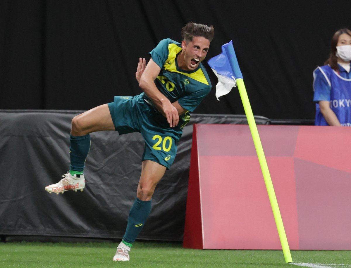 AUSOlympicTeam's tweet photo. 📸Just over half an hour played at the Sapporo Dome, and here's what it meant for Central Coast lad Lachie Wales to score the Olyroos' first goal of their @Tokyo2020 campaign against Argentina! Australia currently leads 1-0. #ARGvAUS #TokyoTogether https://t.co/UM3ooBVc8S