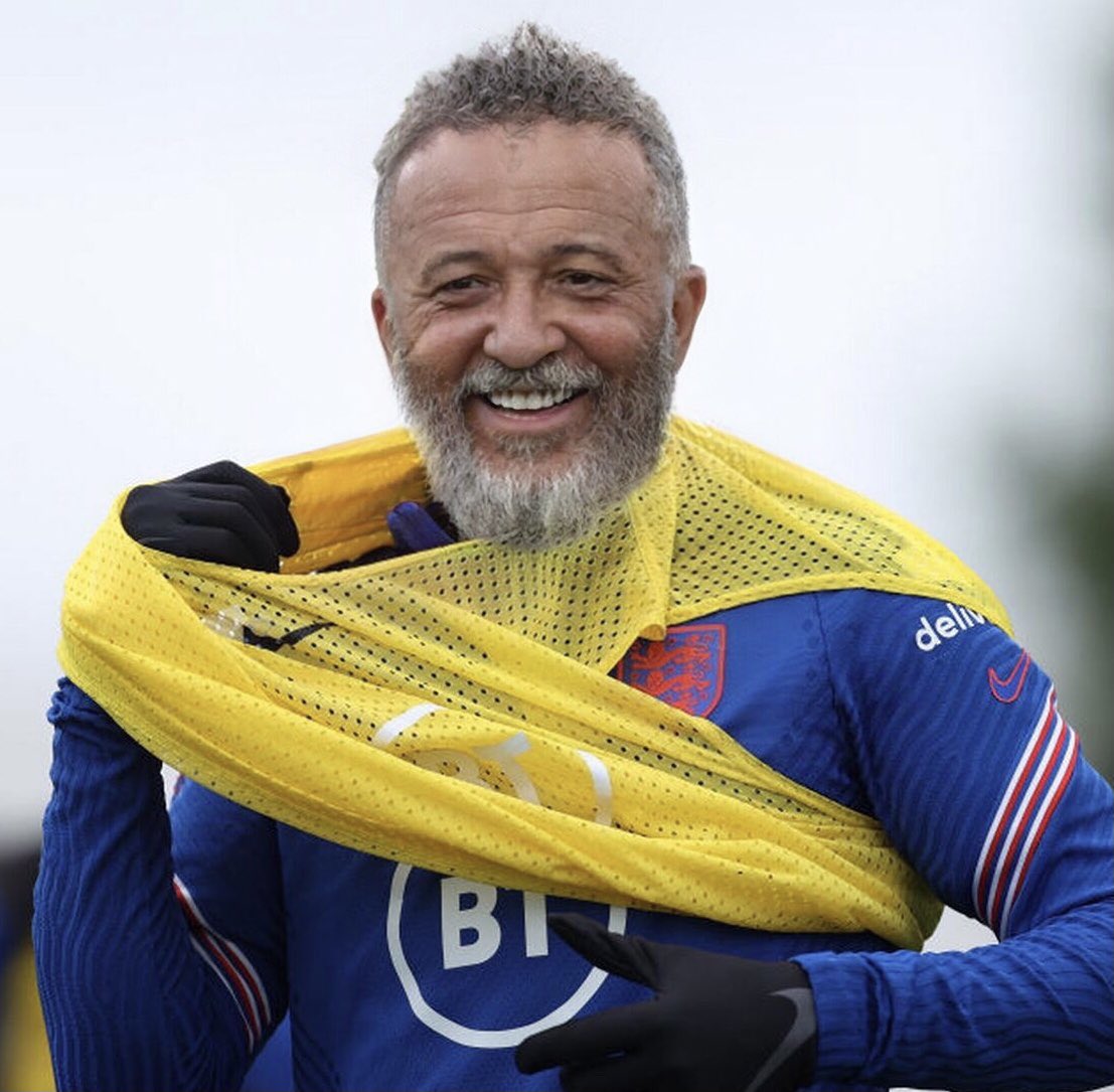 ThereseUTD's tweet image. Sancho gonna look like this by the time we announce him 😭