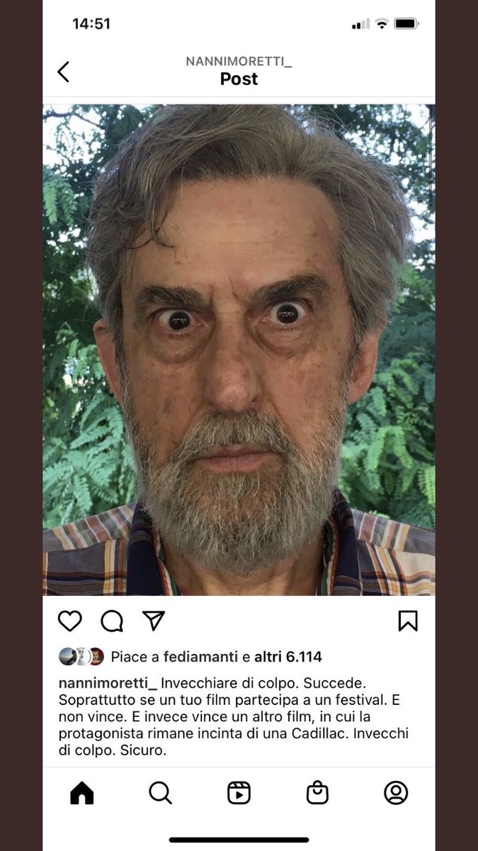 Ora, cari colleghi giornalisti che avete scritto oggi “ma come si è invecchiato Moretti”, “gli sono venuti i capelli bianchi per il troppo rosico “, ma davvero pensavate che era senza trucco?Qui il trucco del film Il Colibrì, scene ambientata nel 2030? Ma davvero esimi colleghi?