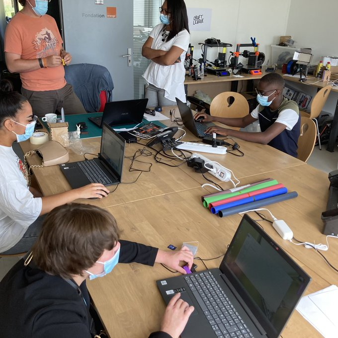 PJE (Poly Jeun's Entrpreneurs) tweet media