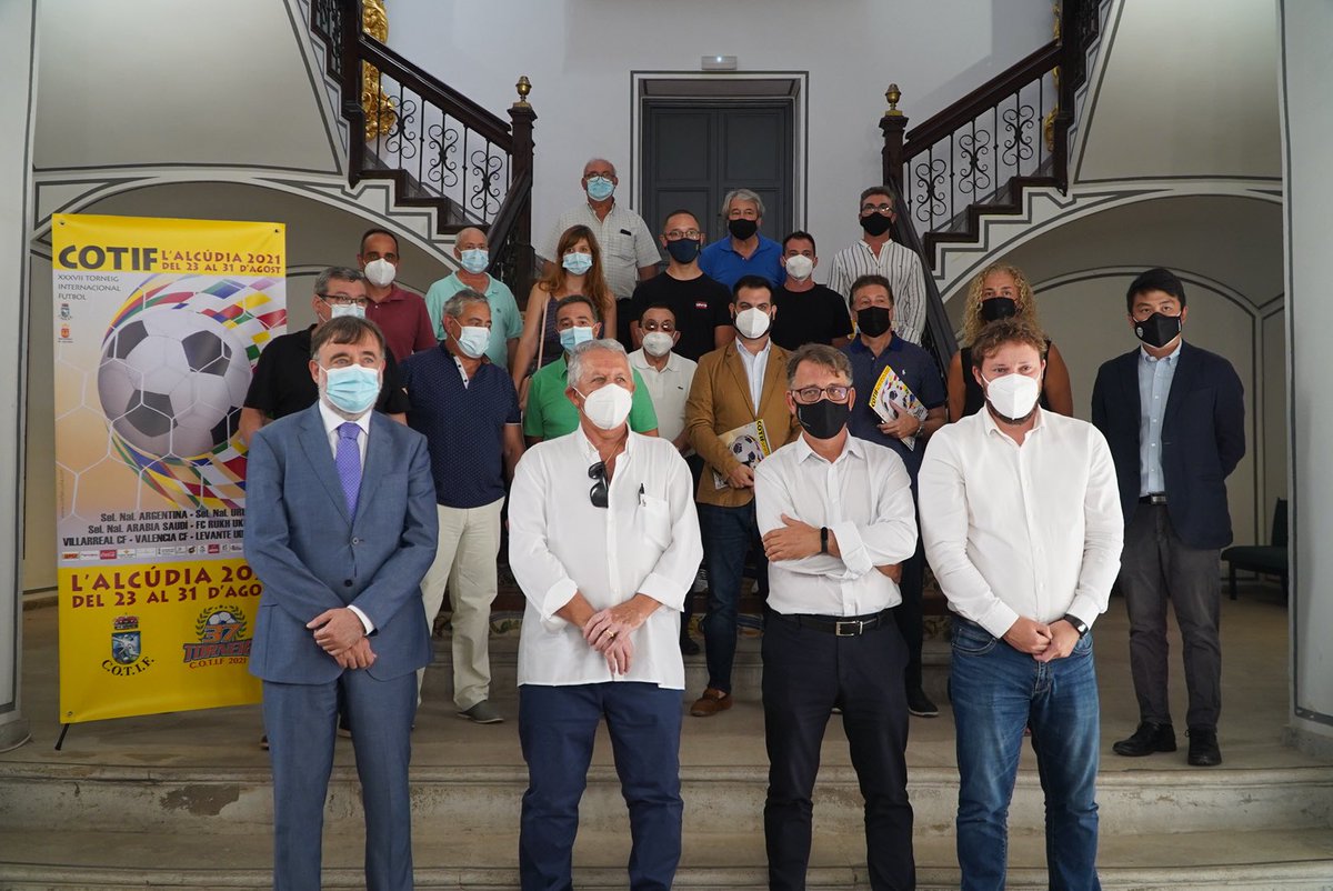Grupo Popular - Diputación de Valencia (@grupoppdival) on Twitter photo Nuestro diputado <a href="/Modestomartinez/">Modesto Martínez</a> participa en la presentación del #COTIF2021 que tendrá lugar en l’Alcúdia. Apoyo al deporte valenciano ❤️💛💙 Nuestro diputado <a href="/Modestomartinez/">Modesto Martínez</a> participa en la presentación del #COTIF2021 que tendrá lugar en l’Alcúdia. Apoyo al deporte valenciano ❤️💛💙