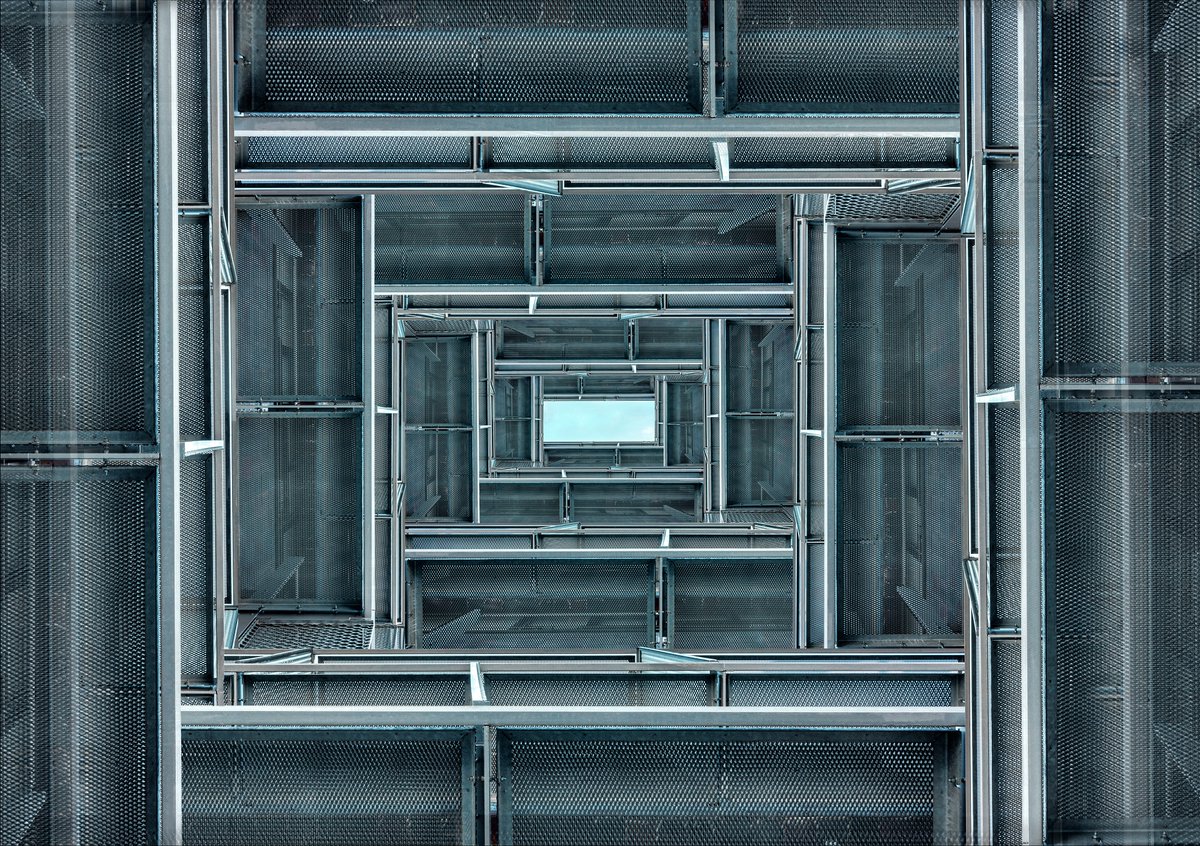 🖼️ I just released a new rare digital artwork, GEOMETRICAL 1.  Take a look! makersplace.com/jesusmchamizo/… #raredigitalart #digitalart #empoweredcreator via <a href="/makersplaceco/">MakersPlace</a> 
#NFTArt #NFTCollector #NFT #NFTs #NFTCommunity