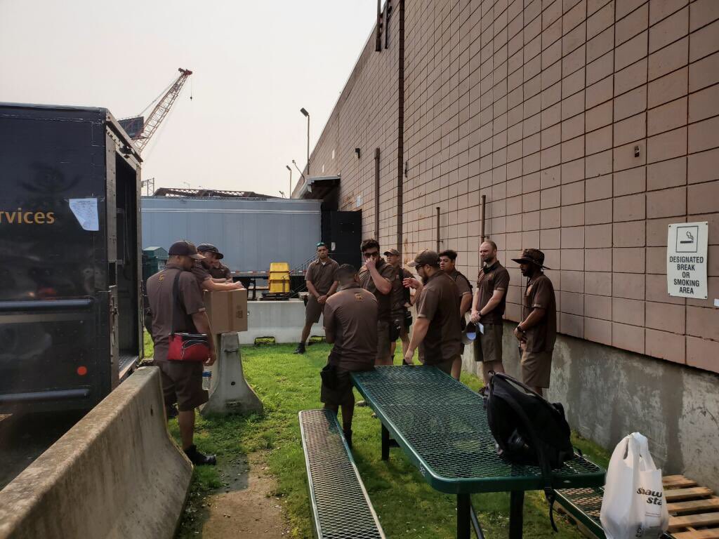 UPSbeyondBoston's tweet photo. July safety continues in Boston. Preparation is the fRoot cause of Hydration. Watertown getting creative with Hydration Station. Somerville mentoring with casuals on  package handling. Finally, Back Bay with an Intersection demo. #NEDRoadmap2021 #NEDHydrationNation https://t.co/MBwq7tO8I5