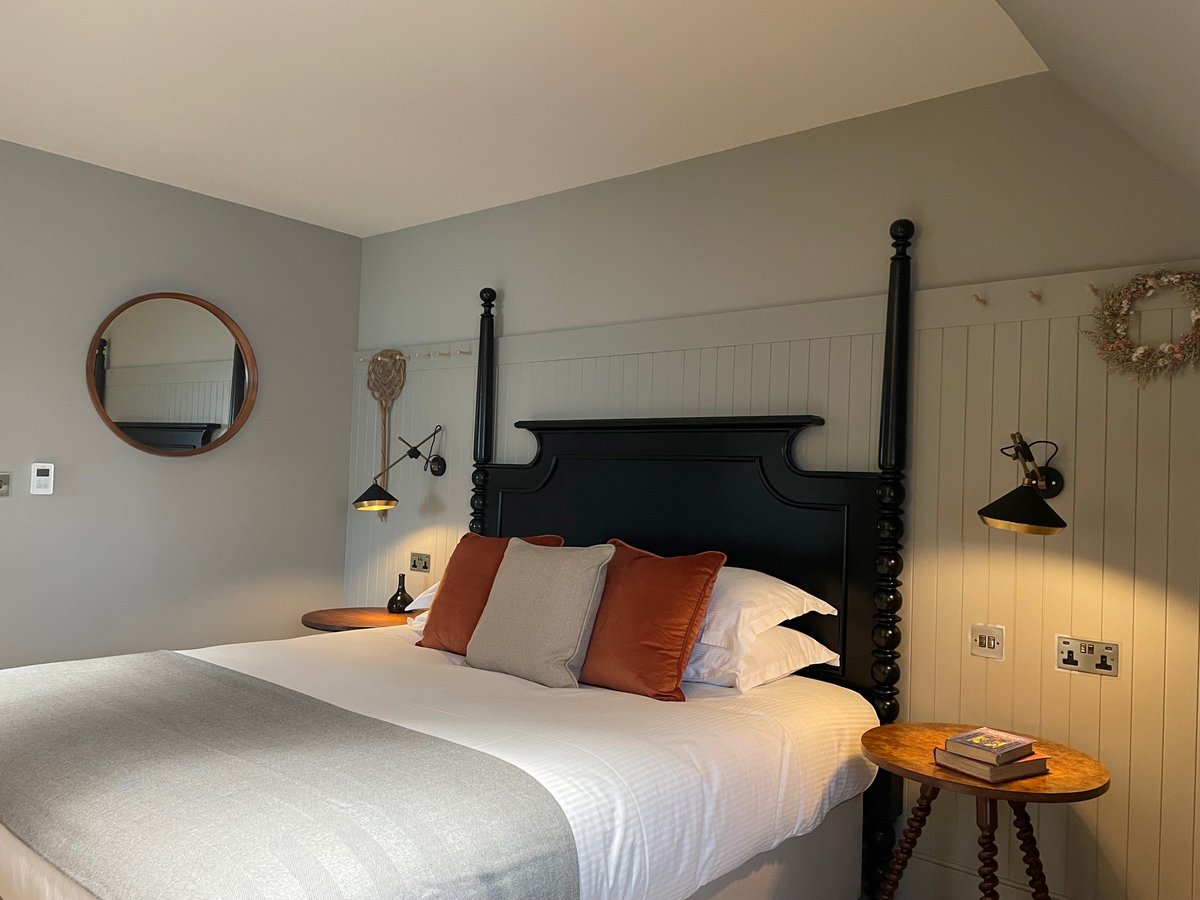 Wellington Riding tweet media