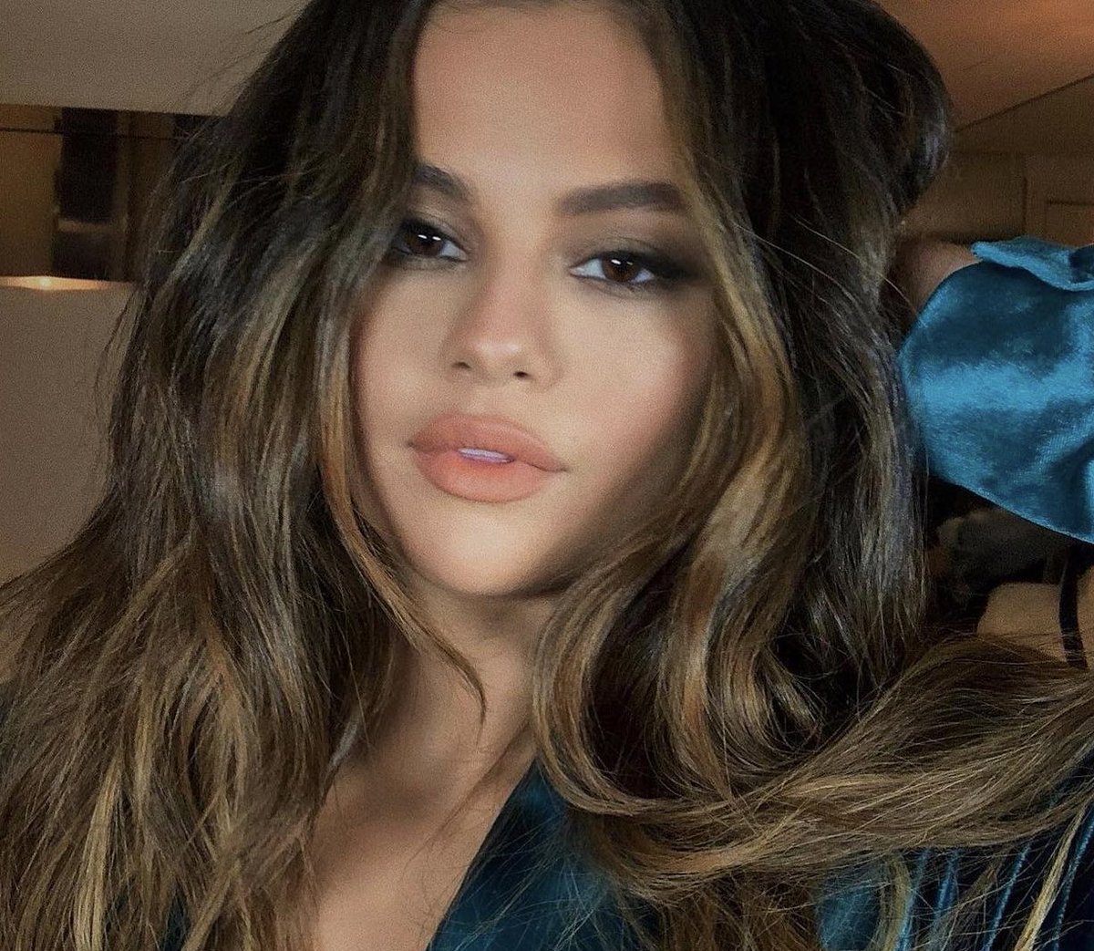 PopCulture2000s's tweet photo. happy 29th birthday to the beautiful and talented selena gomez! https://t.co/DTMKRLqGQc
