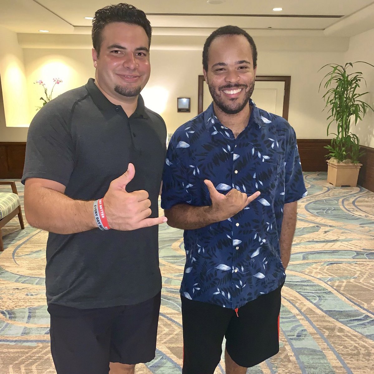 Actor, Comedian, Tumua Tuinei 

@tumua_3

#TumuaTuinei #BlueNoteHawaii #ComedyU #ComedySpecial #LocalComedyShowcase #Actor #Comedian #StandUpComedy #HawaiiComedy #LocalComedy #FirstHawaiianBank #TexacoHawaii #LoyaltyOverRoyalty #InThisTogether #NightlifeOahu #HawaiiEntertainment