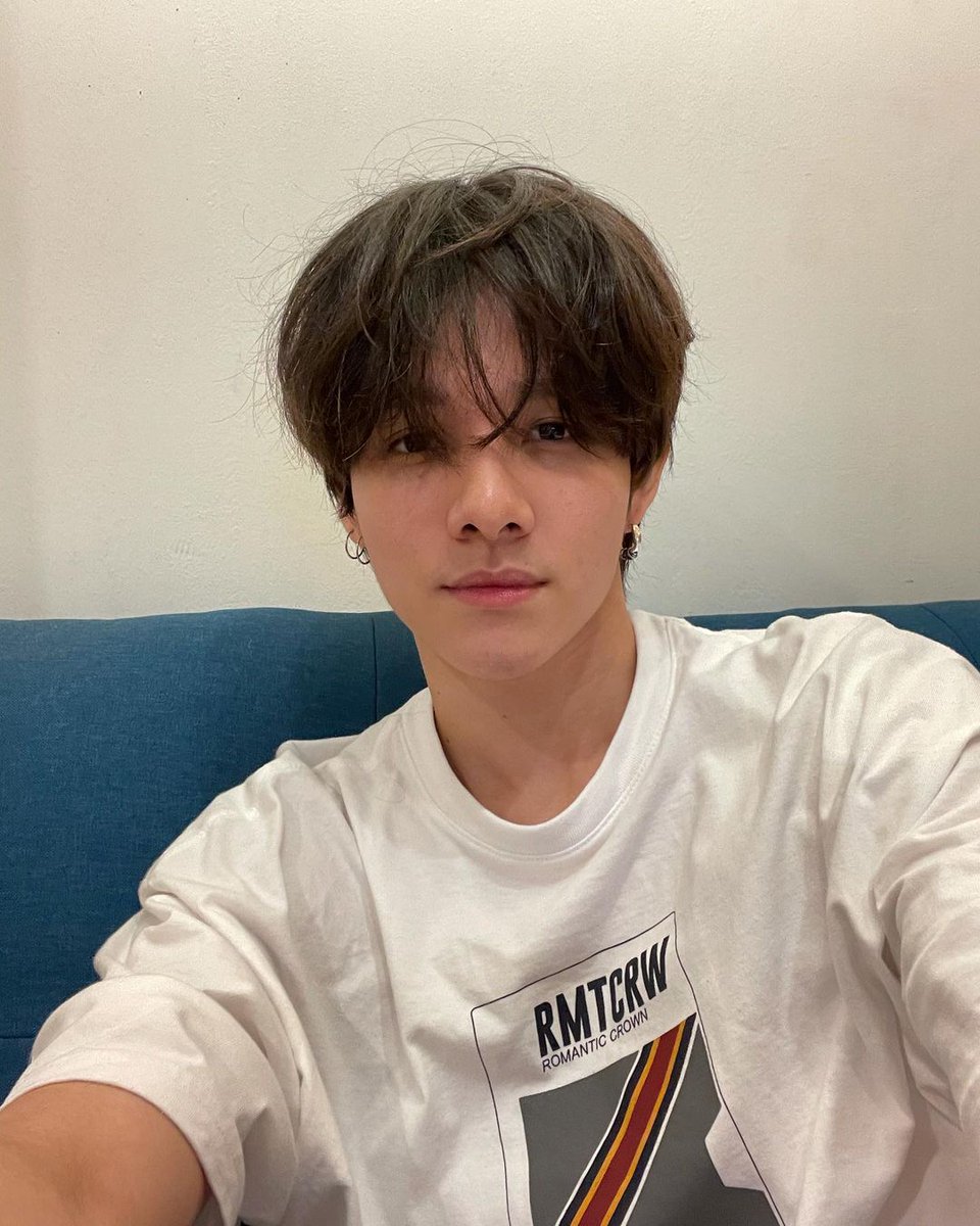 Samuel_IND_'s tweet photo. IG Update: Post
Caption: Selfie 🤳
#KIMSAMUEL #김사무엘 @ksamuelofficial https://t.co/UHx7mYO5Vn