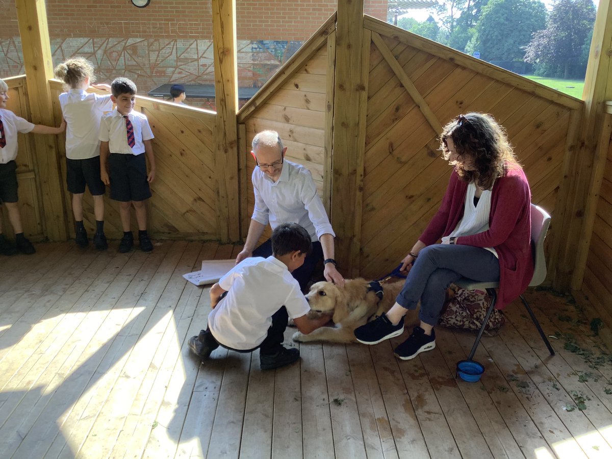 bollinprim2D's tweet photo. At the end the children had the chance to give Murphy a stroke. It was a really sweet and magical end to the session. https://t.co/AkkRGspciQ