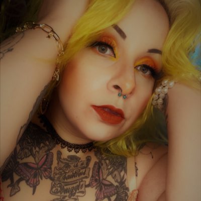 #NewProfilePic https://t.co/8vxfcOznVz<a href="/tag/newprofilepic"class="tags">#NewProfilePic</a>