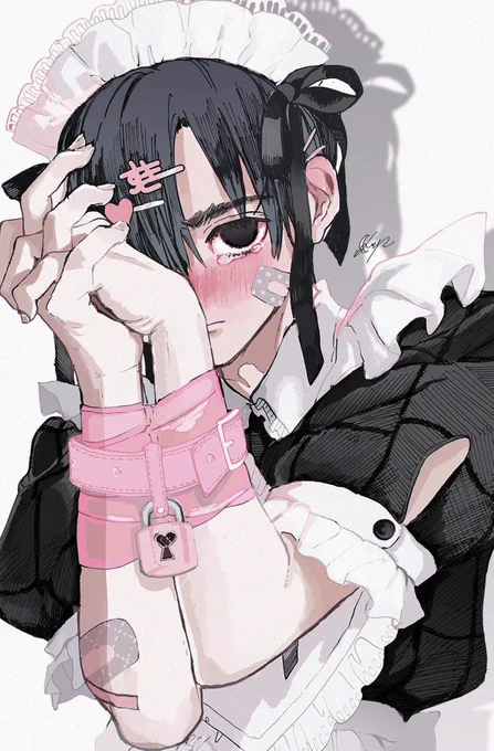 メイド服着させられて拘束されちゃう男の子、 
