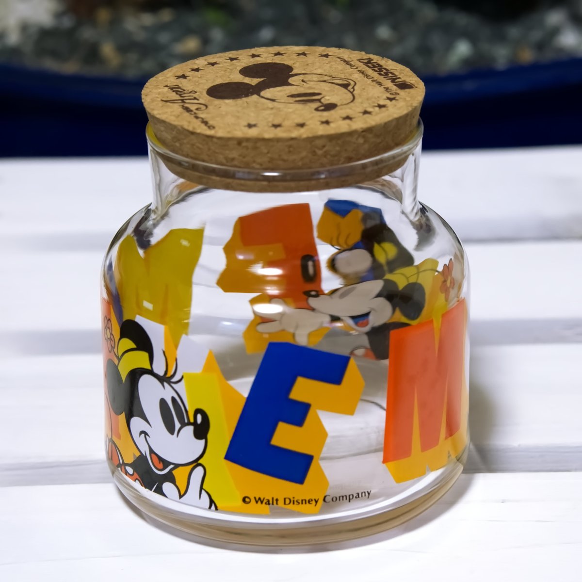 Japaneko_Store's tweet photo. Very cute Walt Disney Mickey and Minnie Mouse glass jar! 🤩https://t.co/hW8LFuOdxx

#disney #mickey #mickeymouse #disneyworld #jar #storage https://t.co/GdZKwiNyRl