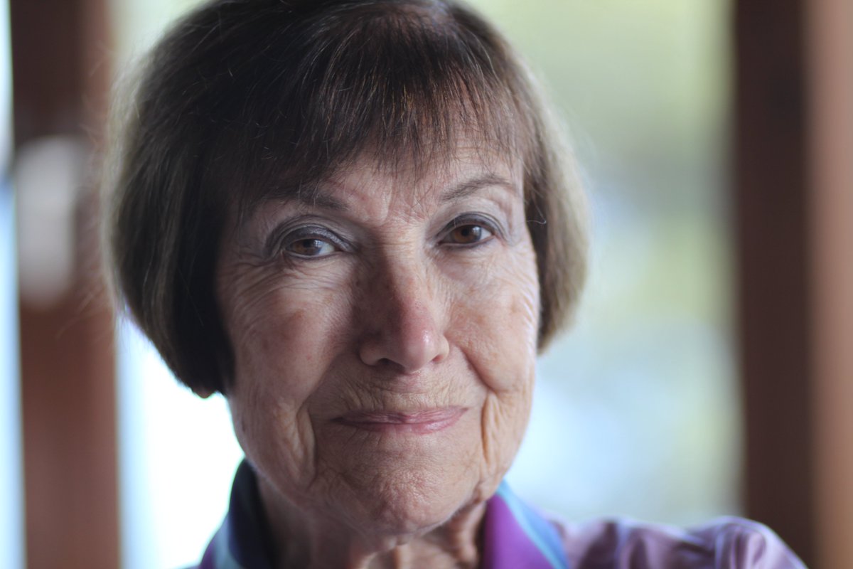 Hoy ha fallecido la actriz Ana María Ventura. Formó parte de una generación de mujeres que lucharon contra la hegemonía masculina en la escena para encontrar un espacio que les pertenecía por derecho. Perdemos un símbolo de nuestro teatro más reciente.
DEP.