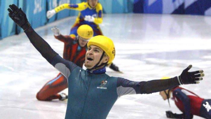 custommade0's tweet image. Tasmania. The Steven Bradbury of Australian domestic touring.