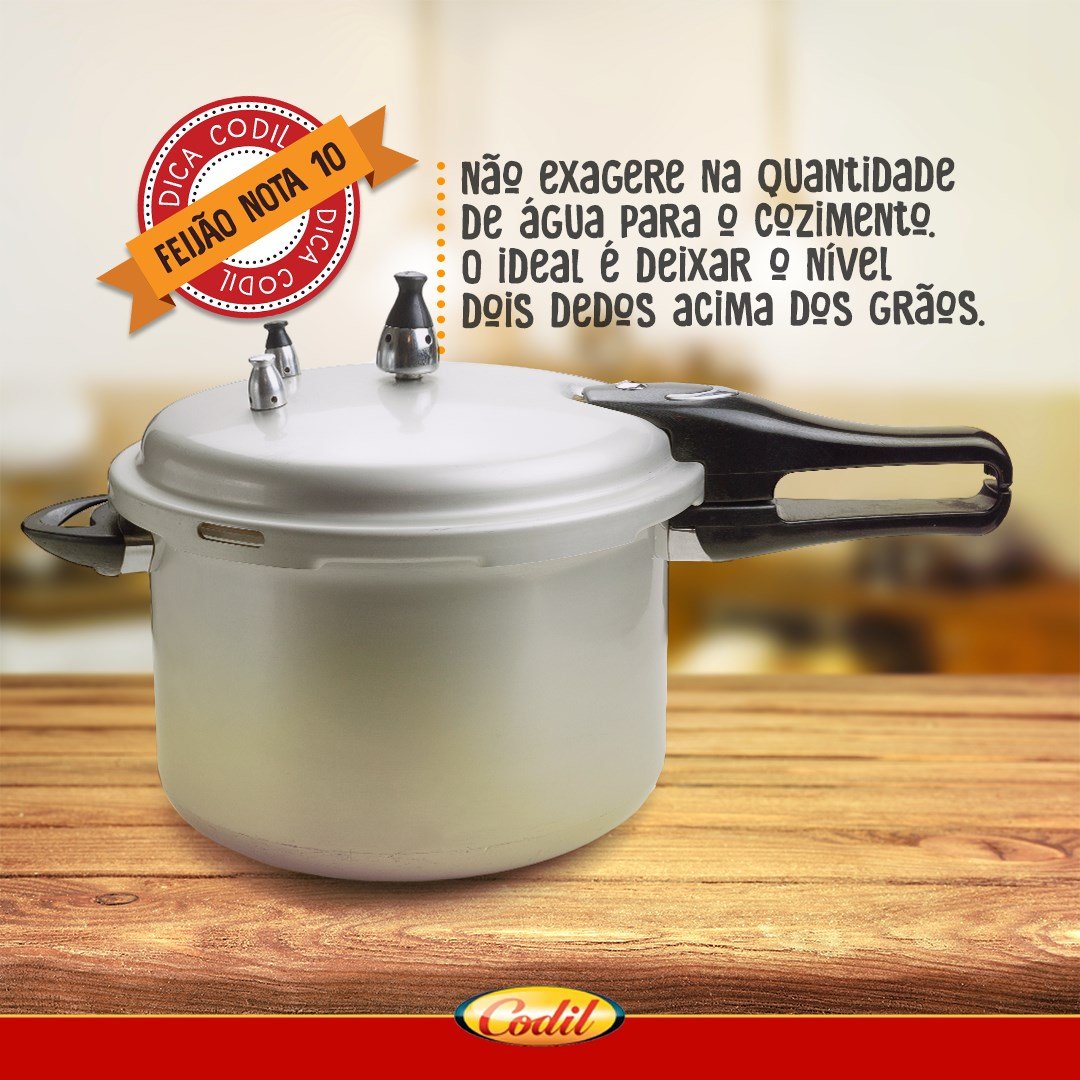 CodilAlimentos's tweet photo. #TBT com #dica pertinente na hora de preparar o #feijão: Quando você coloca muita água no feijão, isso pode afetar a consistência do seu caldo, deixando-o um pouco ralo. Então, pense bem! #Codil #CodilAlimentos #FeijãoCodil #FeijãoCodilPremium https://t.co/33Ab53kpLX