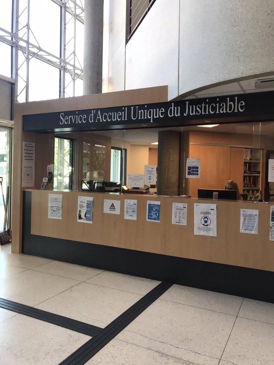 AnneGachesProc's tweet photo. Créé en 2018 au sein du #tribunal judiciaire d’#Albertville, le Service d’accueil unique du justiciable offre un point d’entrée unique à la juridiction et un accès renforcé à la #justice pour les #justiciables. Il fonctionne tout l’été sans interruption. #SAUJ #justiceduquotidien https://t.co/Rty4d7wCwM