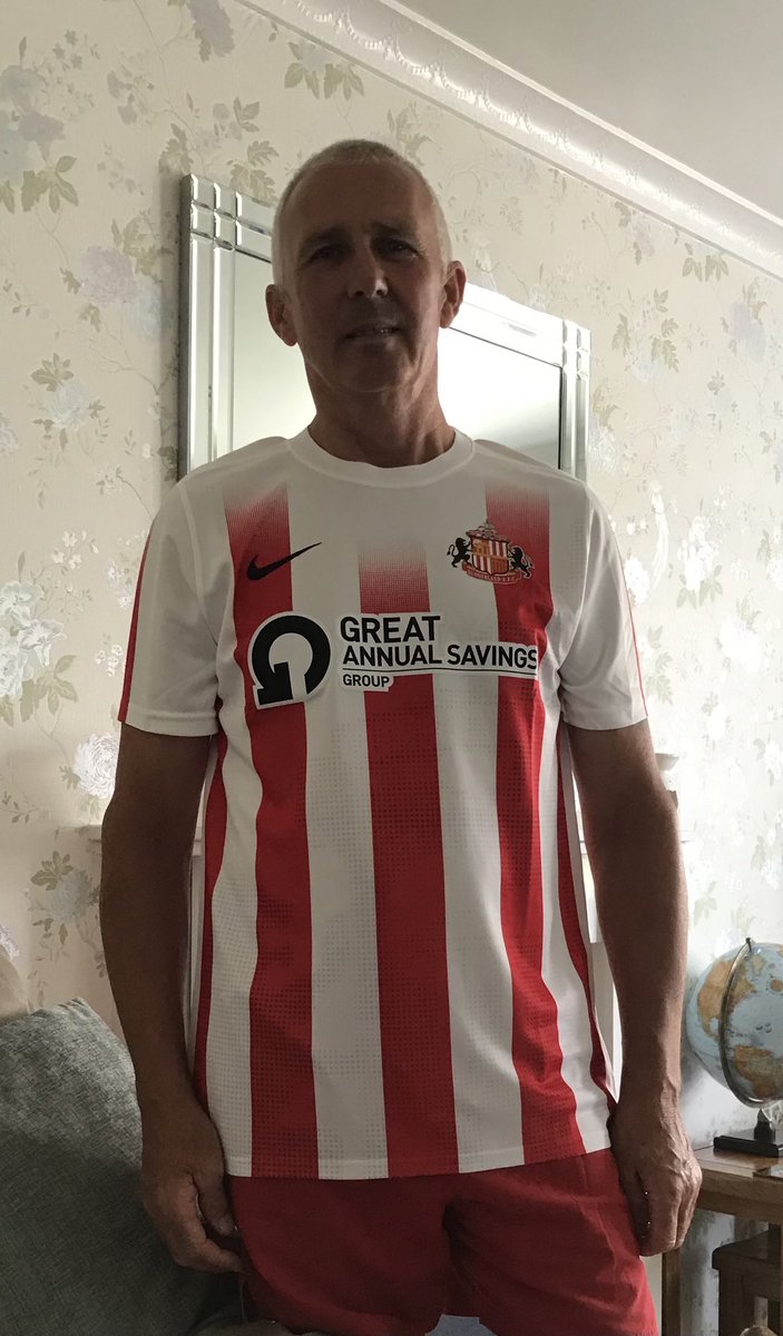 Belated Birthday present from Joe Jefferies (grandson) thank you 👍🔴⚪️🔴👍
