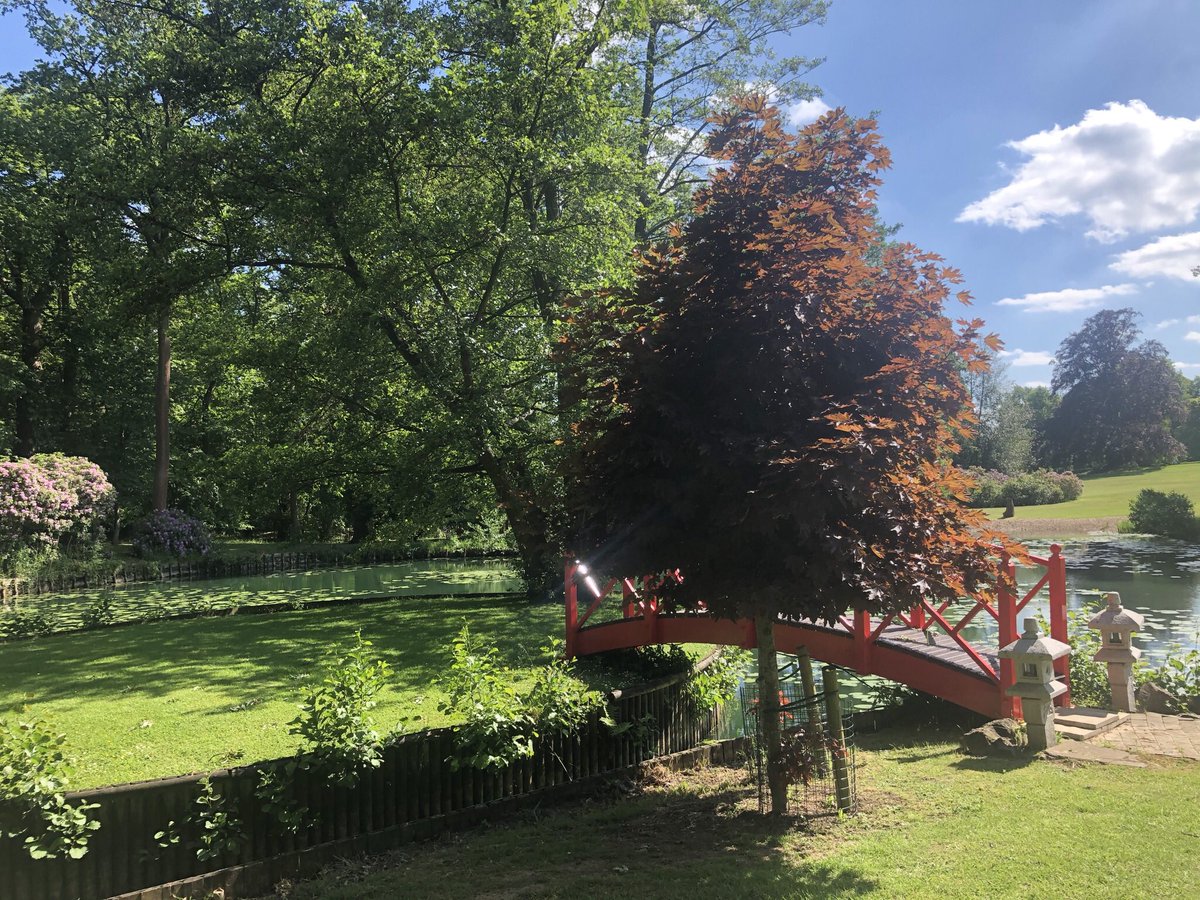 sophie_gilpin's tweet image. PAID JOB OPPORTUNITIES x2
vachebaroquefestival.com/work-with-us/
@VacheBaroque is looking for Company Stage Manager &amp;amp; Production Assistant for festival in August. Please do spread the word or come and join the team! 
#TheatreJobs #OperaJobs #StageManager #ProductionAssistant #ProductionManager