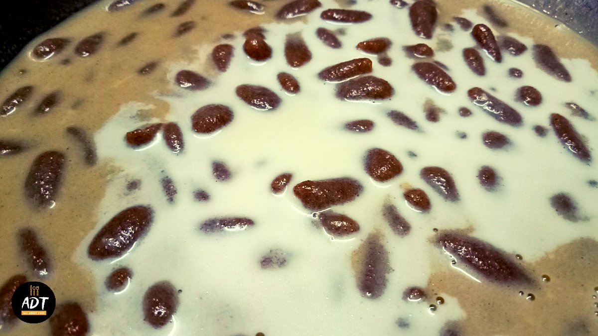 anudiningtop's tweet photo. சிகப்பு அரிசி பால் கொழுக்கட்டை | Traditional Sigapparisi Paal Kozhukattai recipe || Anu Dining Top
For video visit:https://t.co/45kDD428uI

#paalkozhukattai #sigapparisi #kozhukattai #kolukattai #redrice #traditional #sweet #sweets #food #foodie #adt #anudiningtop https://t.co/hkZHfS1VRX