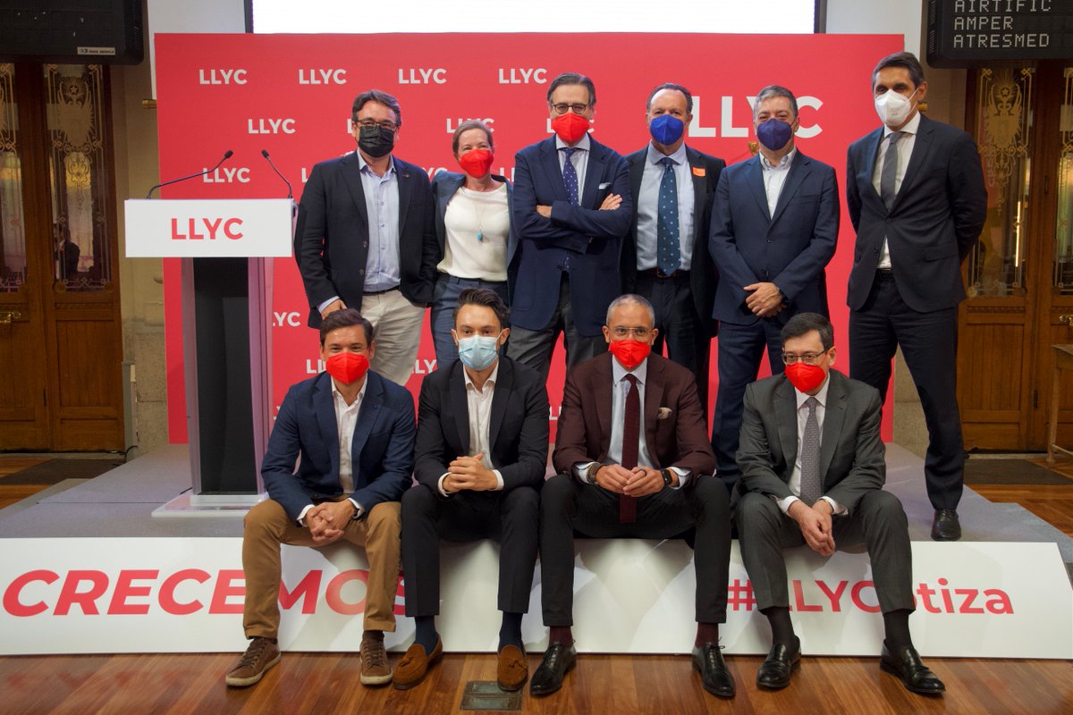 LLYC tweet media