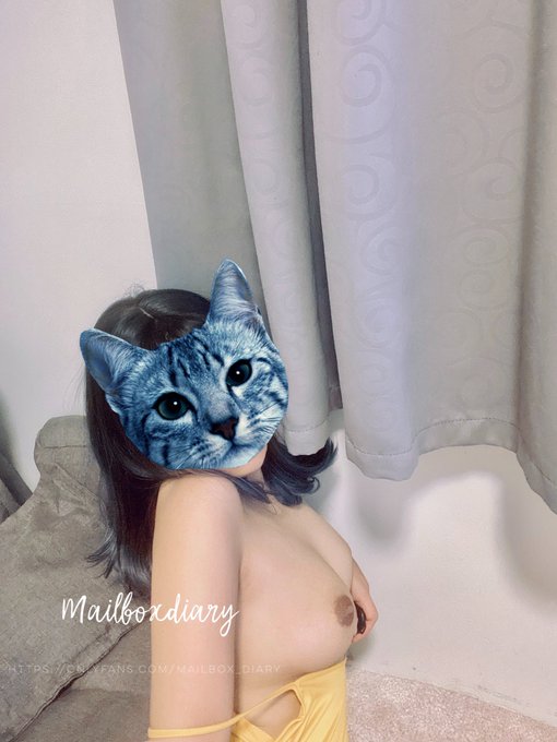 เราจะอ่อย จนกว่าเธอจะสนใจ🥰😝  https://t.co/rVEquazW7l💛 https://t.co/V9QKKYbYSz
