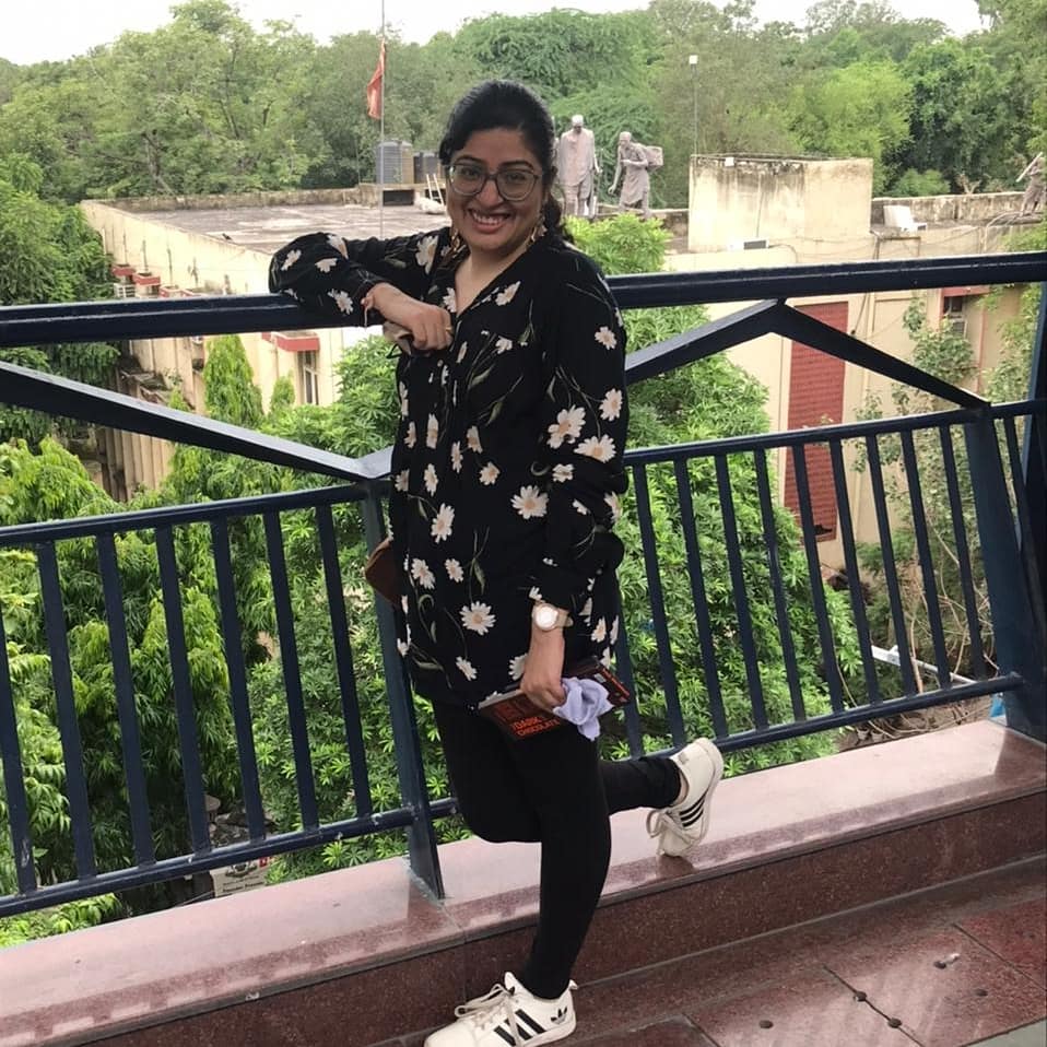 SRKianAJH's tweet photo. 29 by age; but 09 by heart❤️✨

Thank You everyone for loving me so much, for making sure that my smile stays intact and for genuinely wishing the best for me. 
#indebted #birthday #29 #kid #adultkid #gratitude #thankyou ♥️ https://t.co/jHEOJ7QcmX