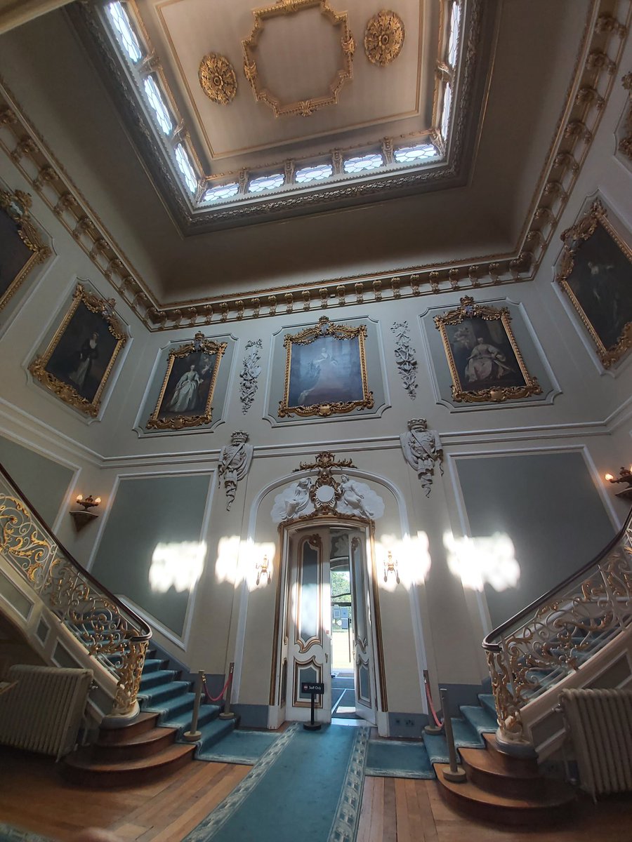 JoyZLC's tweet photo. Lovely day seeing the #EnglishHeritage sites in #Bedfordshire #WrestPark #HoughtonHouse https://t.co/VzhPgAU7Be