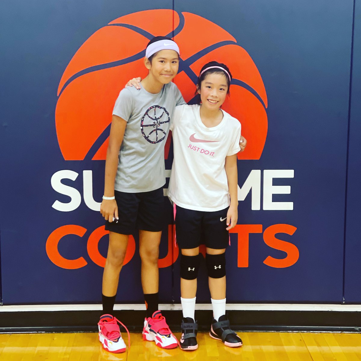 IllinoisAttack's tweet photo. Hot Shot Contest 2nd place Maya Pereda & 1st place Kensi Chong winners for the 6-8th grade bracket at our Girls Attack Camp @SupremeCourtsIL ! #flameon🔥 #girlsattack https://t.co/Z94qsd91F3
