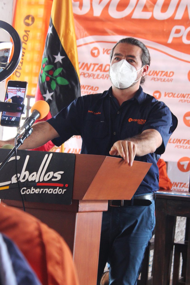 elgochoceballos's tweet photo. ¡De Abajo hacia arriba! @VoluntadPopular @VoluntadPSc Esta es la Ruta, Primarias, Participar, Ganar, Recuperar al Táchira para los Tachirenses. https://t.co/lK4giFw3Lq
