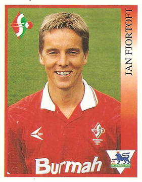 TownEndersSTFC's tweet photo. #OnThisDay in 1993, @Official_STFC break their transfer record when they bring in Norwegian international @JanAageFjortoft for £500,000 from Rapid Vienna. After a slow start at #STFC, Jan went on to score 38 goals in 87 games before being sold to Middlesbrough for £1.3m in 1995. https://t.co/dxWYKHkdJQ