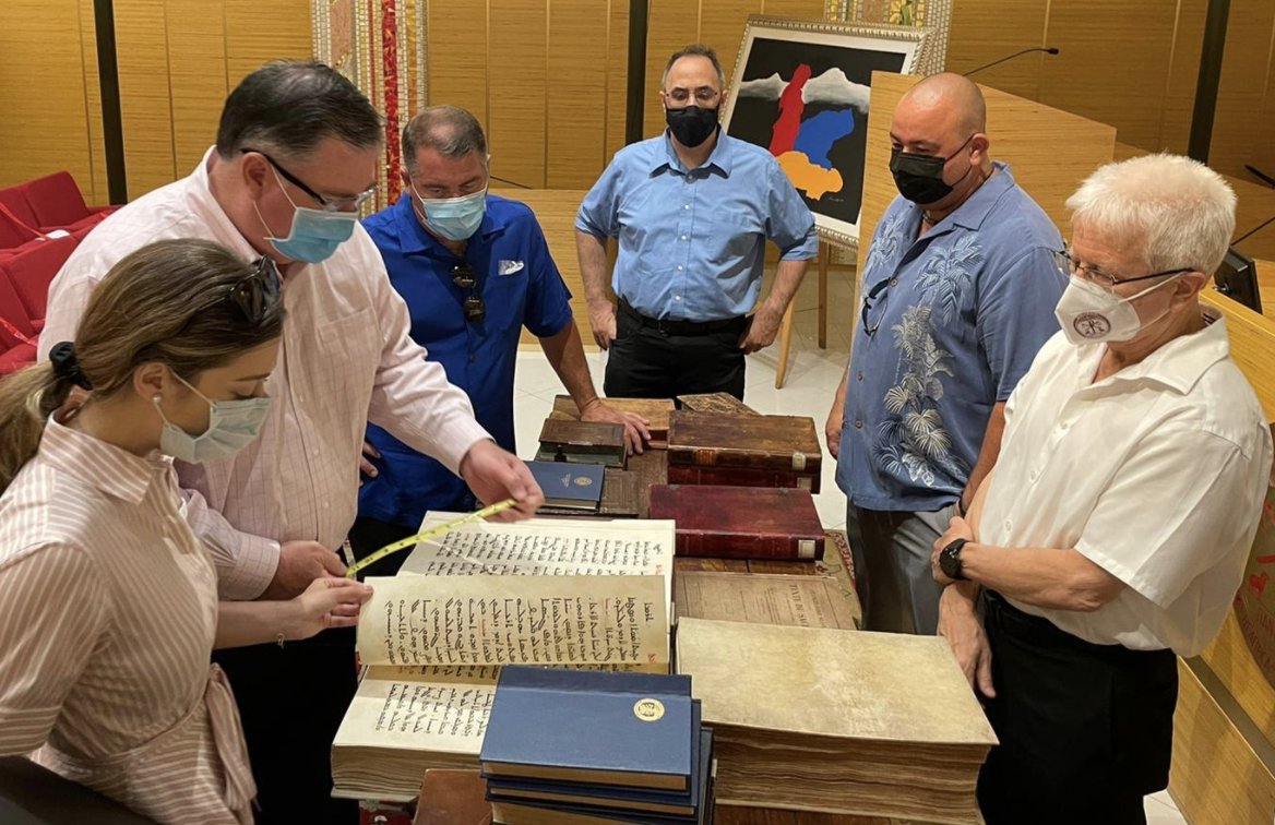 DocuWalk's tweet image. Just announced: our strategic partnership with Pontifical Orientale Institute--an education institution in the Vatican. With scanning experts Seery Systems our #DocuWalk #blockchaintechnology will digitize manuscripts to bring them online for all to access accesswire.com/viewarticle.as…