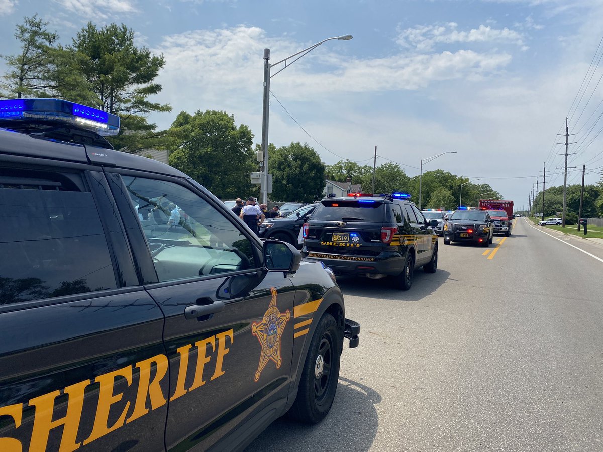 OHFCSO's tweet photo. AVOID THE AREA.  A large law-enforcement presence near Tall Meadows Drive in west Franklin county where eyewitnesses say a man threatened a woman, then a Franklin Township police officer, with a weapon. The search is on for the suspect. https://t.co/PahXebABsO