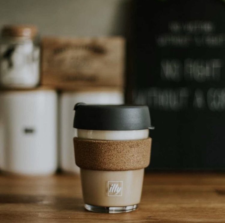 WeGreenify's tweet photo. Something as simple as taking your own reusable coffee cup when you get your caffeine fix can make a difference to our beautiful planet 🌎☕️
-
-
-
#ActOnClimate #carbonfootprint #coffee #coffeelovers #zerowaste #noplanetb #waronclimate #climatechange #ClimateCrisis #carbonneutral https://t.co/Z8IEfDa2uw