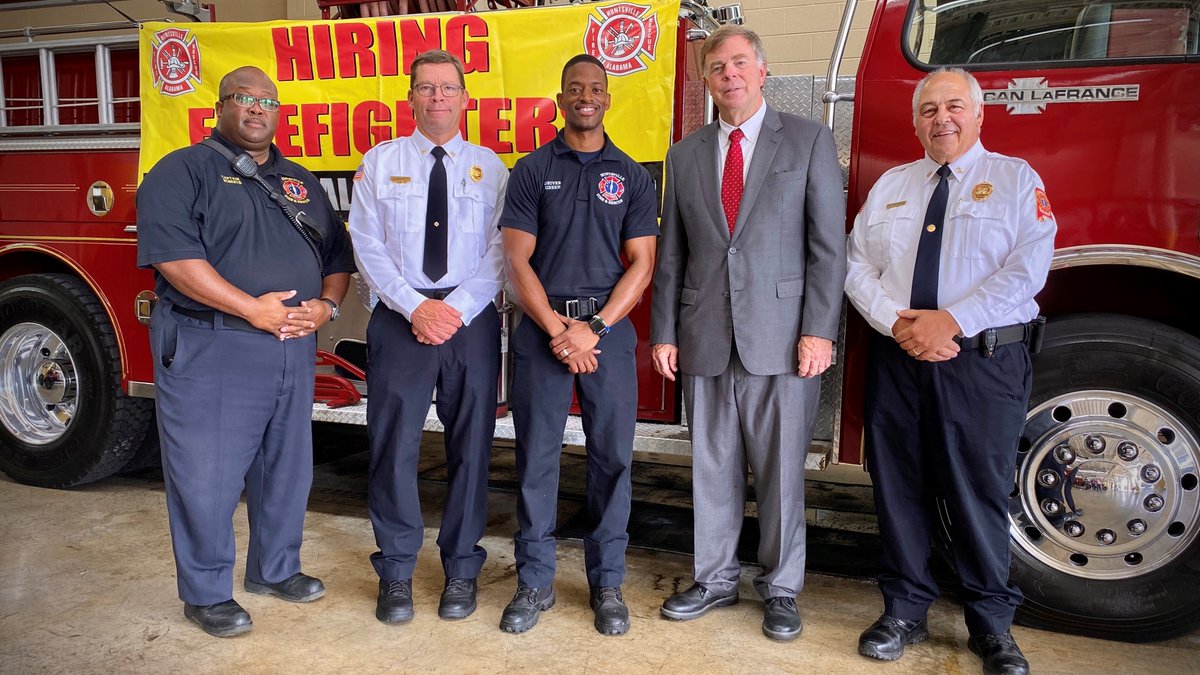 Mayor Battle spoke at a news conference this week kicking off <a href="/HsvFire/">Huntsville Fire & Rescue</a>'s recruitment campaign. As the City expands and attracts new people, we hope to hire the best and brightest to create a diverse, inclusive workforce. 

Details 👉 JoinHuntsvilleFireandRescue.com

#IgniteYourJourney