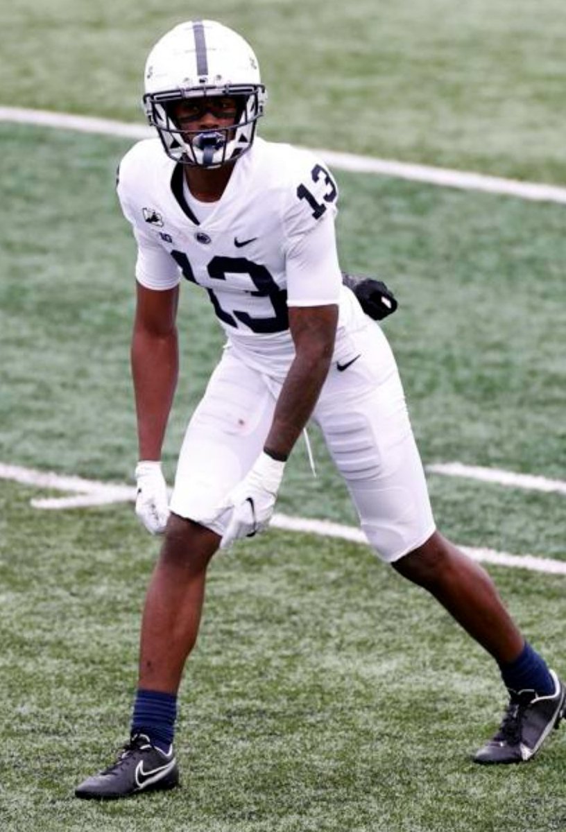 NCAAFNation247's tweet image. ● WR Spotlight ●

KeAndre Lambert Smith - PSU

🔐 Breakout Watch 

• Lambert-Smith showed promise in 2020 as a Freshman. He caught 15 passes for 138 yards. The Nittany Lions need someone to step up behind Dotson &amp;amp; Washington and I believe KeAndre could be that guy.