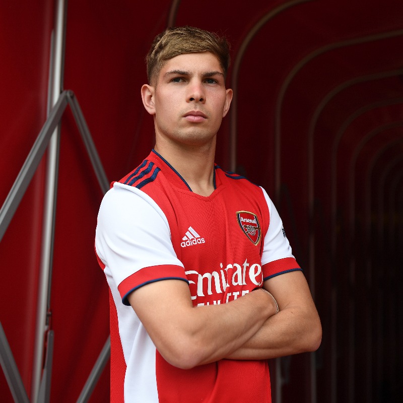 Arsenal's tweet photo. One of our own.

Presenting ESR10 🔴⚪️