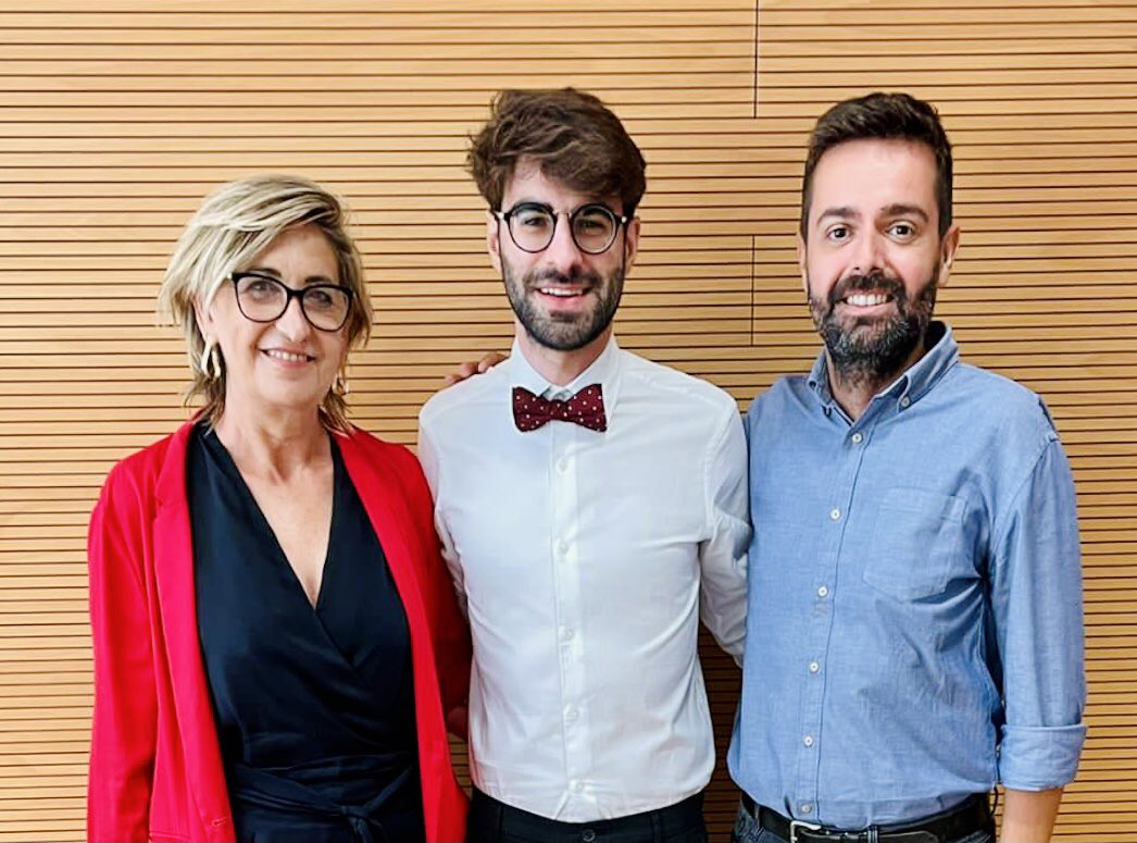 Jordi Gracia-Sancho (@jsgracia) on Twitter photo Very happy to share w the #livertwitter family an important event. <a href="/MartiOR92/">Martí Ortega-Ribera, PhD</a> has excellently defended his PhD thesis “Sinusoidal mechanobiology in ACLD”, co-supervised w Rosa Villa from <a href="/GAB_BCN/">GAB Lab</a>. I feel deeply proud & extremely grateful of having mentored him. Congrats Martí!! Very happy to share w the #livertwitter family an important event. <a href="/MartiOR92/">Martí Ortega-Ribera, PhD</a> has excellently defended his PhD thesis “Sinusoidal mechanobiology in ACLD”, co-supervised w Rosa Villa from <a href="/GAB_BCN/">GAB Lab</a>. I feel deeply proud & extremely grateful of having mentored him. Congrats Martí!!