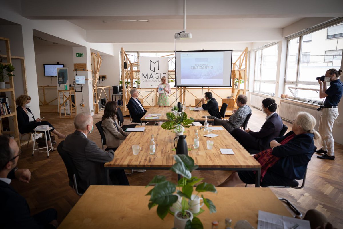 DigitalesHessen tweet media