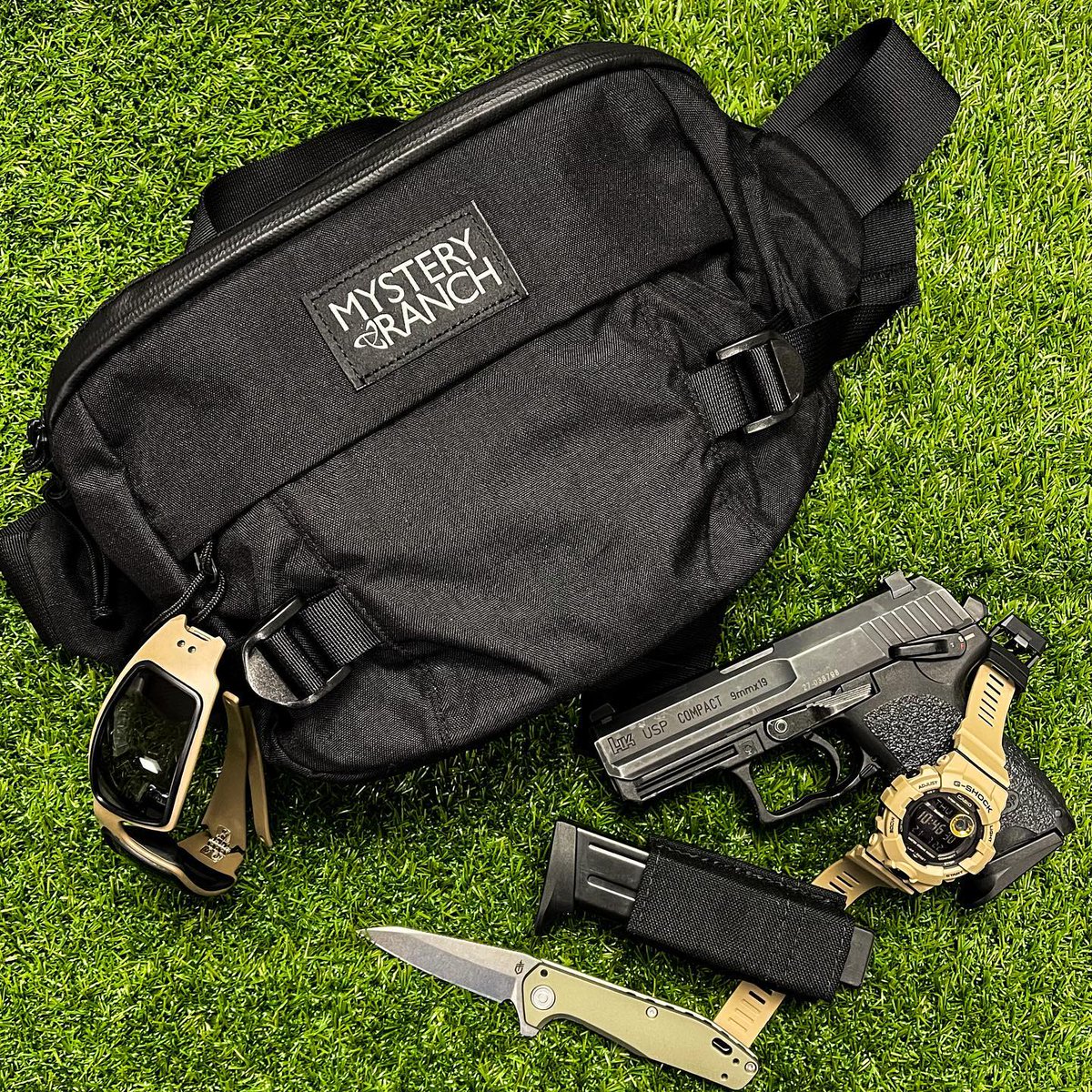 offbaseco's tweet image. What’s your EDC?
mysteryranch - Hip Monkey
_opscore - MK1 Sunglasses
gshock_casio_official - G-Shock watch
_esstac - Mag pouch
gerbergear - Fastball Linerlock Folding Knife

#offbase #offbasesupply #supportourtroops #veteranowned #virginiabeach #virginia #hamptonroads #757co