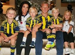 Happy birthday DIRK KUYT    