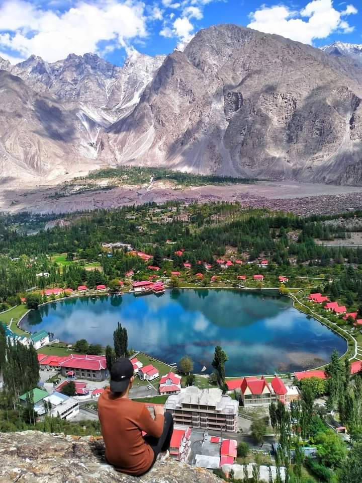 AkhroatKhan's tweet photo. Shangrilla resort/Skardu 😍
Pakistan 🇵🇰
#BeautyOFpakistan
#PakistanExplorer https://t.co/MuEkpi8f6d