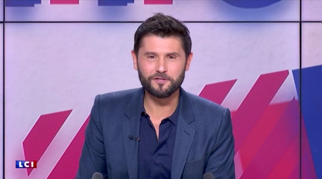 Monsieur Lettres tweet media