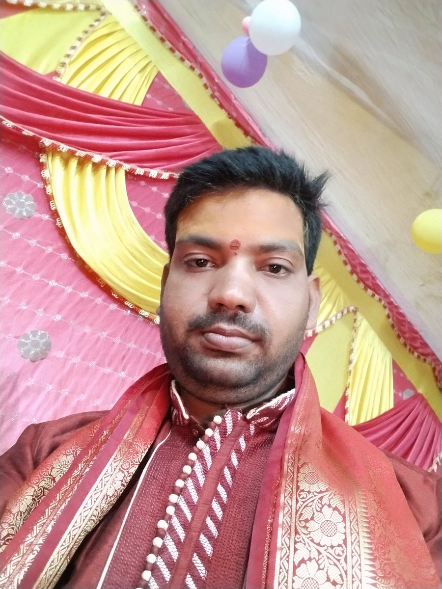 DwivedyKd's tweet photo. सुरेश रैना आप सही हो 
#मैं_भी_ब्राह्मण https://t.co/Vx7KpUvOdl