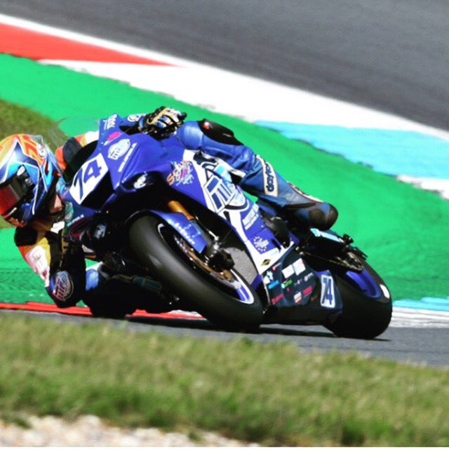 AhnendorpTuning's tweet photo. Dubbel winst voor Jaimie van Sikkelerus in Assen op ahnendorp Yamaha 💪💪 https://t.co/d29XDo0Dmd