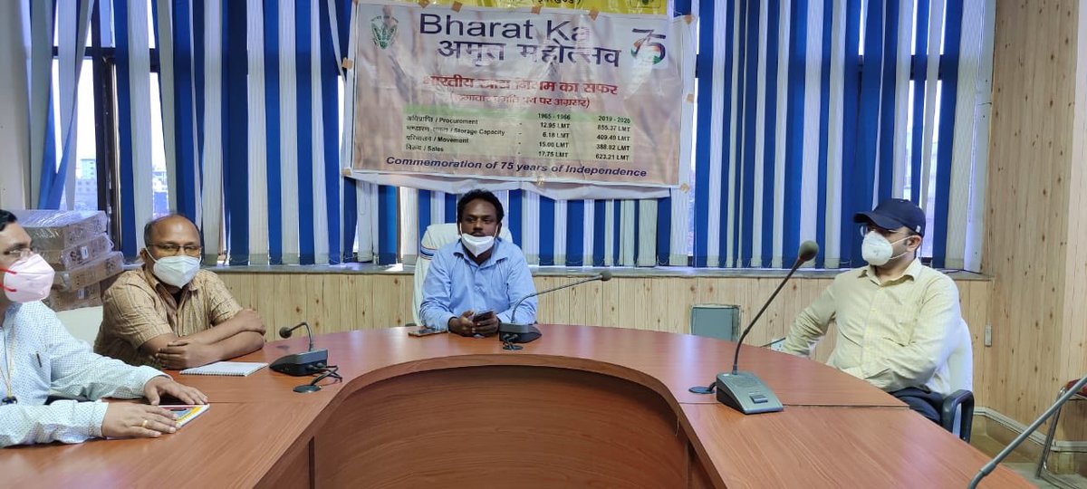 In connection to #AzadiKaAmritMahotsav a debate was held on “One Nation One Ration Card” and its relevance at FCI, Jharkhand Region <a href="/FciJharkhand/">FCI JHARKHAND</a> 

@Secretary_DFPD <a href="/fooddeptgoi/">Department of Food & Public Distribution</a> <a href="/PIBConsumerFood/">PIB India_Consumer_Food & PD</a>