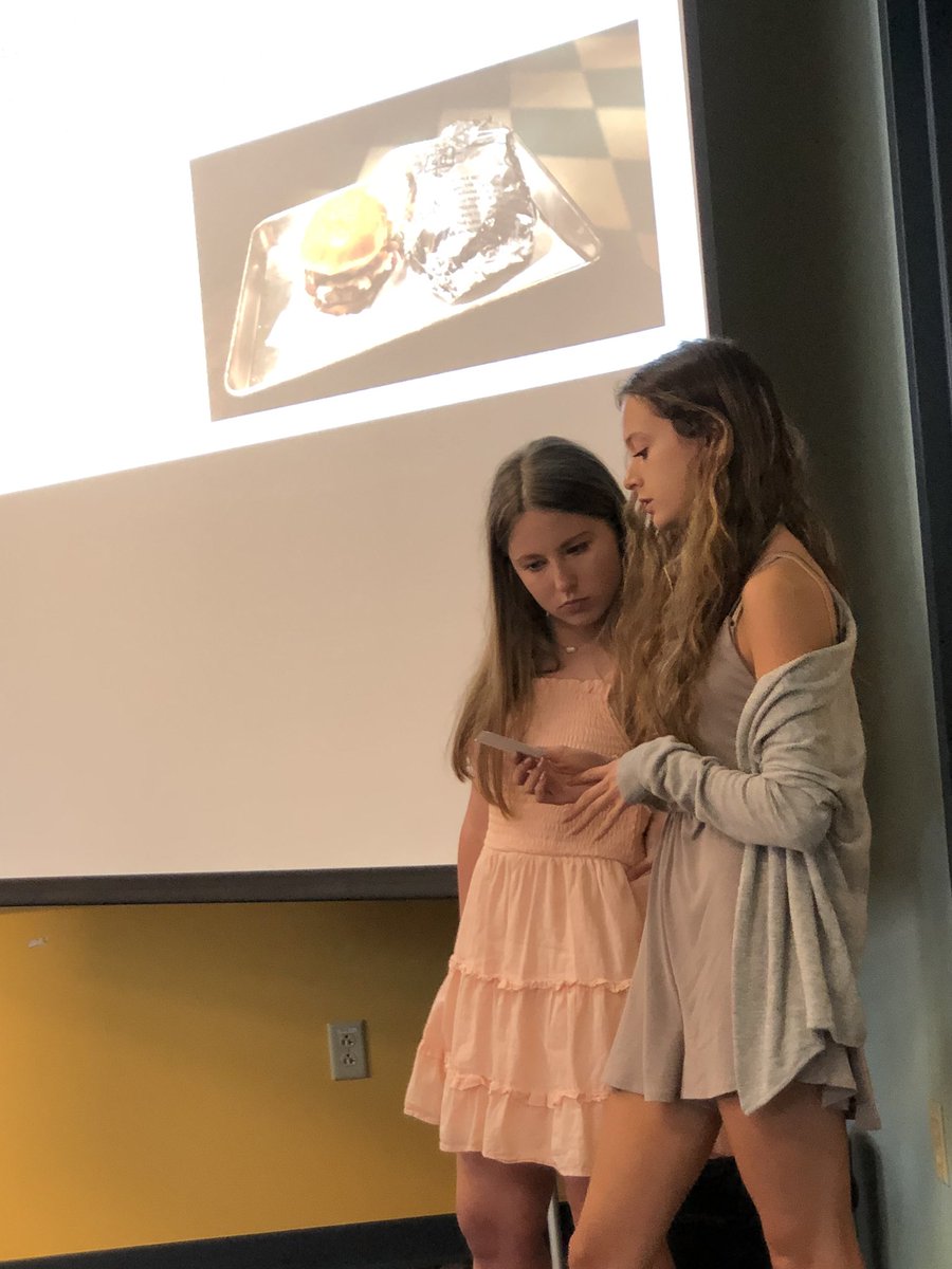 ProfNichols's tweet photo. First-year @PSUBellisario @penn_state students are analyzing campaigns and making presentations. #CALM100 #DOTCOMM100 https://t.co/jVQrTxN3Th